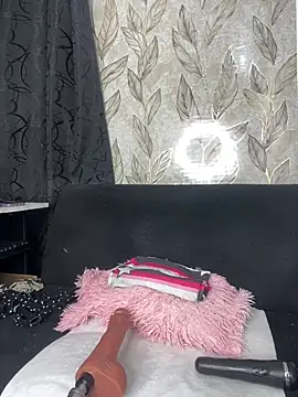 chiquimaturesexy online show from 16, 4, 2026