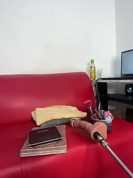 chiquimaturesexy online show from 13, 7, 2026