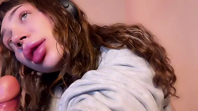 PaulaPratt online show from 9, 2, 2025