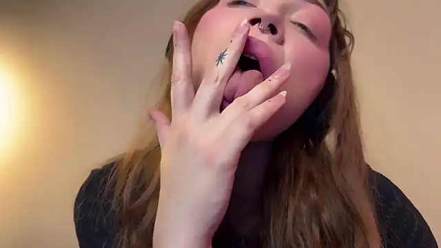 PaulaPratt online show from 14, 1, 2025