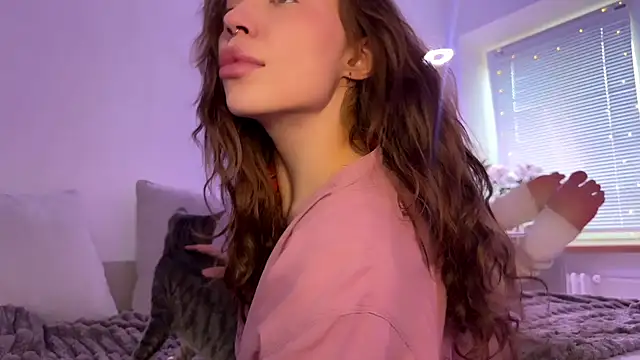 PaulaPratt online show from 31, 10, 2025