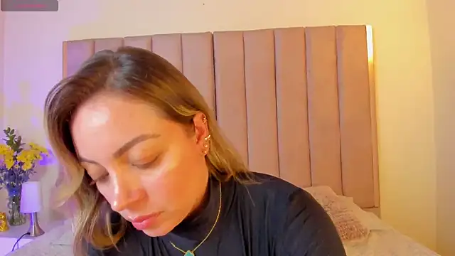 VICTORIA RASH online show from 16, 1, 2026