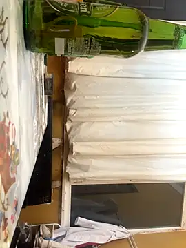 Snapshot of djtimka chatting on 23, 12, 2025 djtimka online show from 23, 12, 2025