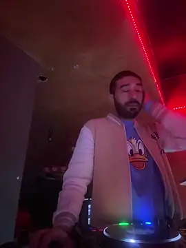 Snapshot of djtimka chatting on 28, 2, 2026 djtimka online show from 28, 2, 2026