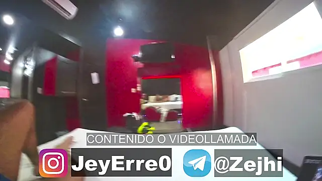 Snapshot of YoElMasHot chatting on 6, 4, 2026 YoElMasHot online show from 6, 4, 2026