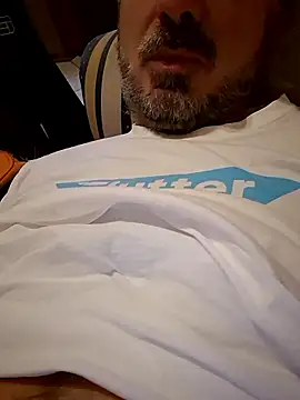 1talianBeutifulCock online show from 13, 1, 2026