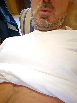 1talianBeutifulCock online show from 24, 1, 2025