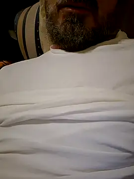 1talianBeutifulCock online show from 17, 1, 2025