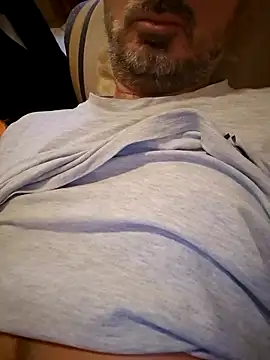 1talianBeutifulCock online show from 28, 10, 2025