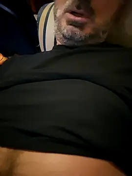 1talianBeutifulCock online show from 7, 11, 2025