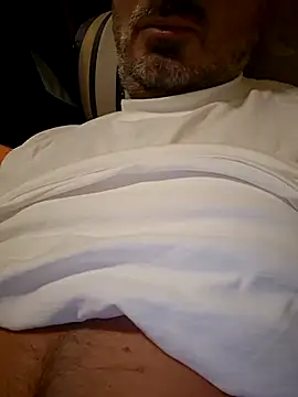 1talianBeutifulCock online show from 23, 10, 2025