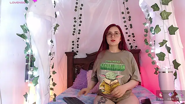 centaurigirl online show from 18, 3, 2025