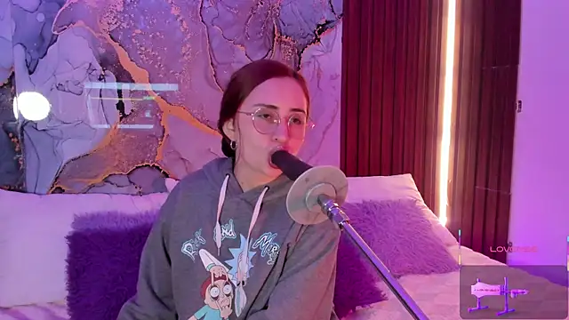 centaurigirl online show from 10, 1, 2026