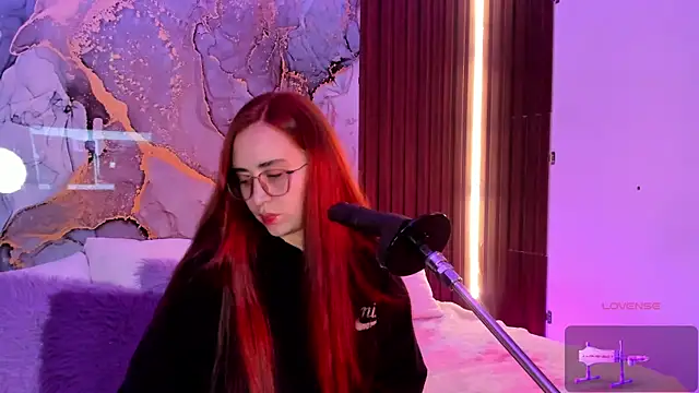 centaurigirl online show from 21, 12, 2025