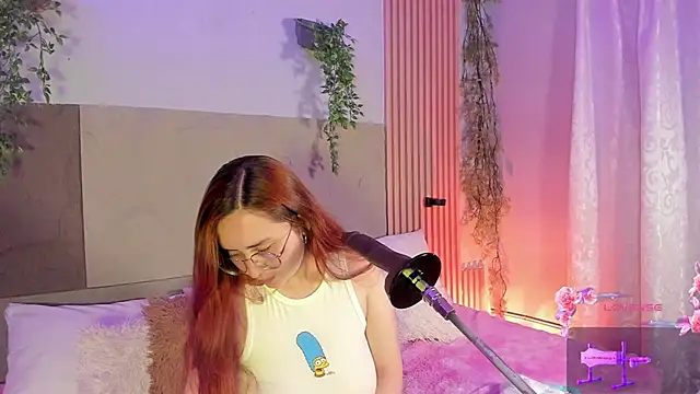 centaurigirl online show from 8, 3, 2026