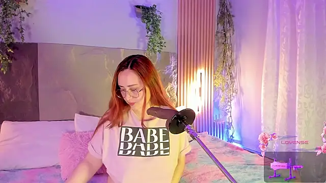 centaurigirl online show from 10, 2, 2026