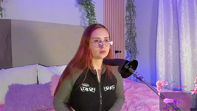 centaurigirl online show from 1, 3, 2026