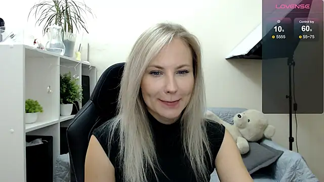 Sunny bunny6 online show from 22, 9, 2025