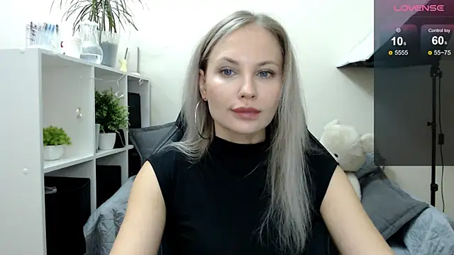 Sunny bunny6 online show from 1, 10, 2025