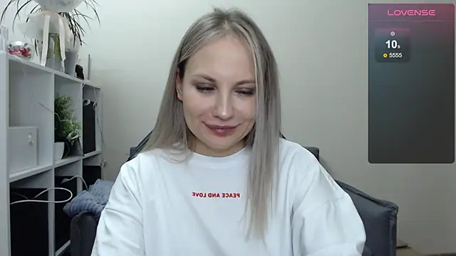 Sunny bunny6 online show from 18, 2, 2025