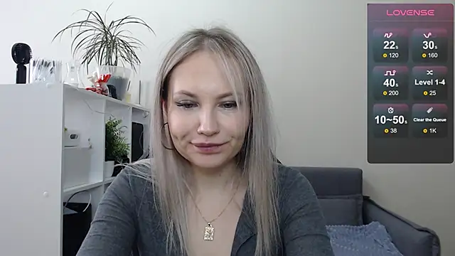 Sunny bunny6 online show from 3, 3, 2025