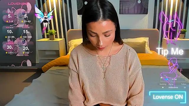 Snapshot of Tanita_Lambic chatting on 2, 10, 2025 Tanita Lambic online show from 2, 10, 2025