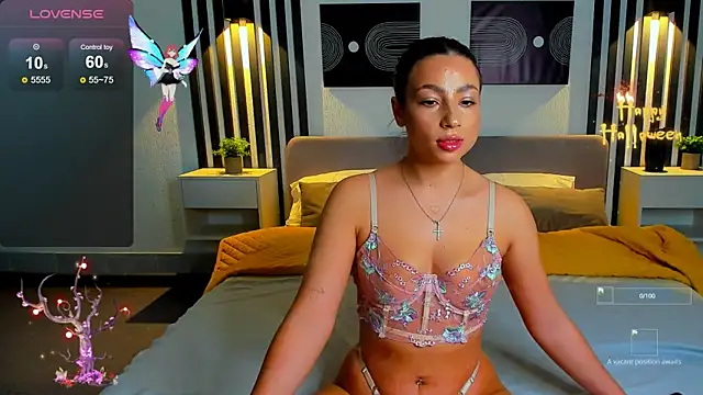 Snapshot of Tanita_Lambic chatting on 14, 10, 2025 Tanita Lambic online show from 14, 10, 2025