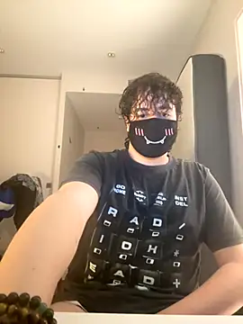 Your femboy24 online show from 12, 11, 2025