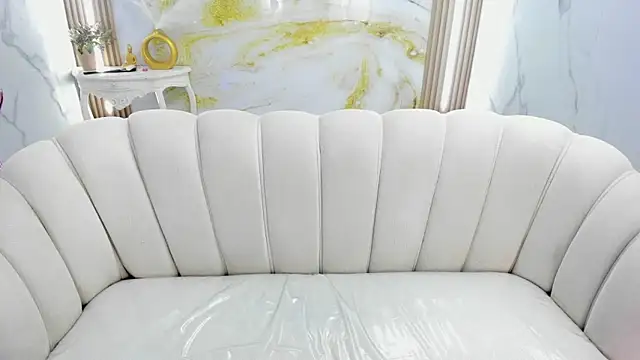 Snapshot of violet_sub chatting on 27, 9, 2025 violet sub online show from 27, 9, 2025