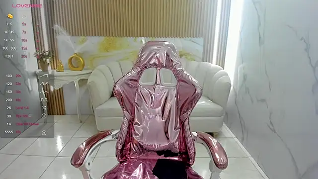 Snapshot of violet_sub chatting on 19, 11, 2025 violet sub online show from 19, 11, 2025