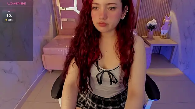 Snapshot of violet_sub chatting on 20, 3, 2025 violet sub online show from 20, 3, 2025