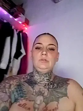 Lisacasandra online show from 7, 3, 2025