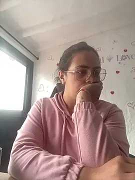 Emily Russo  online show from 31, 1, 2025