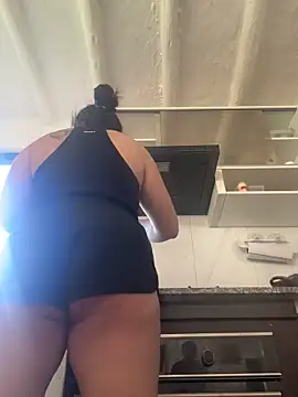 Emily Russo  online show from 16, 1, 2025