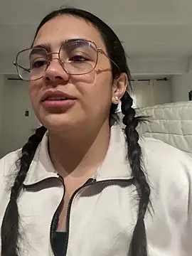 Emily Russo  online show from 22, 1, 2025