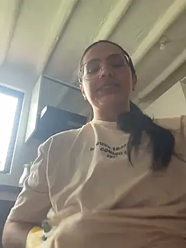 Emily Russo  online show from 23, 12, 2024