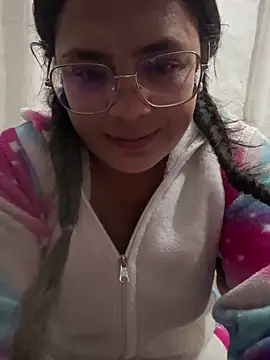 Emily Russo  online show from 28, 1, 2025