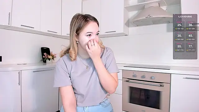 SheenaDollins online show from 4, 12, 2024