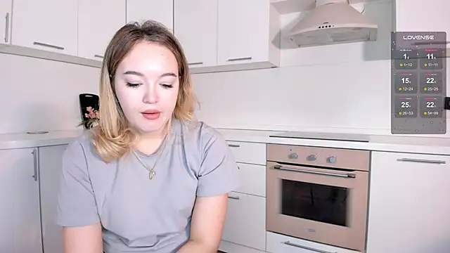 SheenaDollins online show from 4, 12, 2024