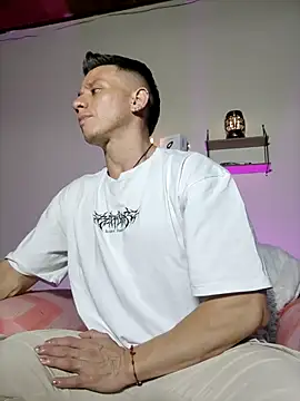 Andrewfalcon online show from 17, 12, 2025