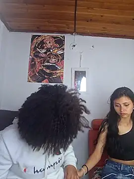 DANIELA MICHEL online show from 5, 3, 2025