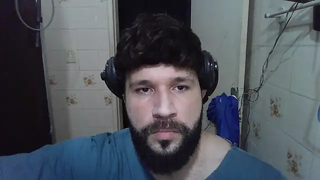 Snapshot of Cauan-t chatting on 15, 1, 2025 Cauan-t online show from 15, 1, 2025