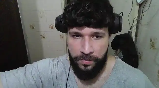 Snapshot of Cauan-t chatting on 3, 1, 2025 Cauan-t online show from 3, 1, 2025