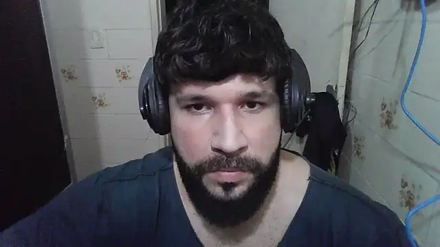 Snapshot of Cauan-t chatting on 11, 1, 2025 Cauan-t online show from 11, 1, 2025