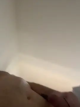 Snapshot of mikaaaaase chatting on 18, 3, 2025 mikaaaaase online show from 18, 3, 2025