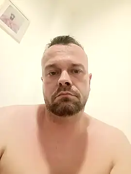 mikaaaaase online show from 1, 5, 2026
