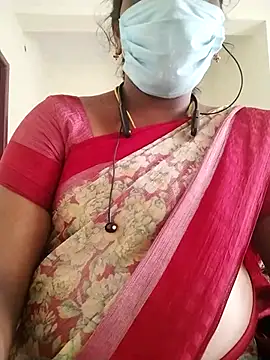 Snapshot of Preethytamilsexy chatting on 17, 7, 2026 Preethytamilsexy online show from 17, 7, 2026