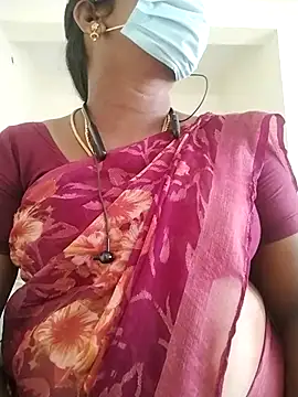 Snapshot of Preethytamilsexy chatting on 10, 7, 2026 Preethytamilsexy online show from 10, 7, 2026