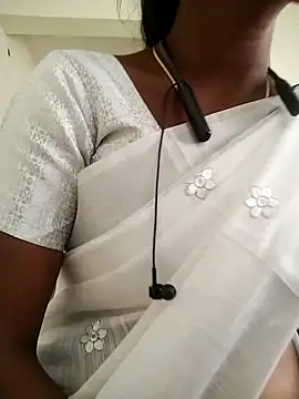 Preethytamilsexy online show from 10, 2, 2026