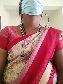 Snapshot of Preethytamilsexy chatting on 7, 7, 2026 Preethytamilsexy online show from 7, 7, 2026